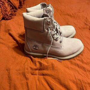 Lilac timberland boots
